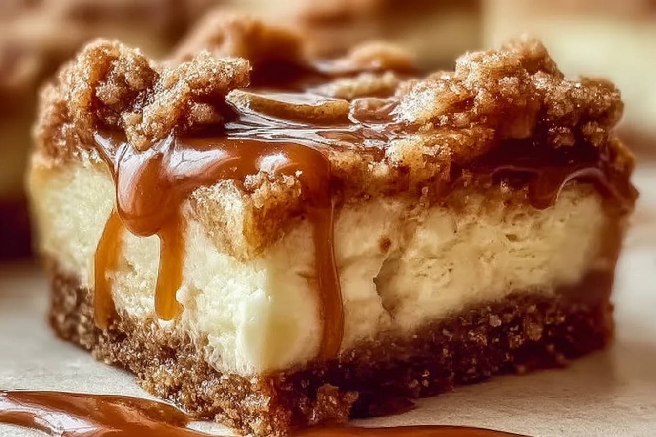 Caramel Apple Cheesecake Bars