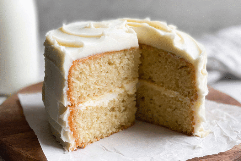 Small Vanilla Cake 68.Png