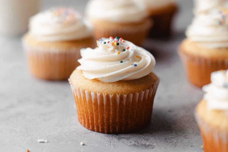 Vanilla Cupcakes 12.Png